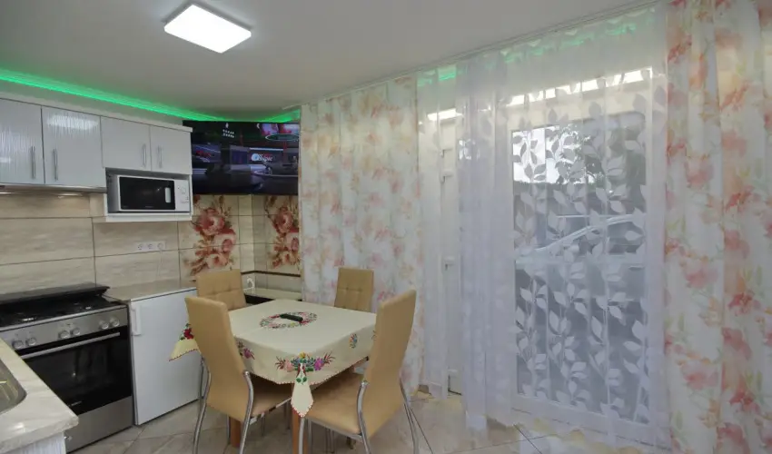 Veronika Apartman De Luxe Gyula - Mjus 1.