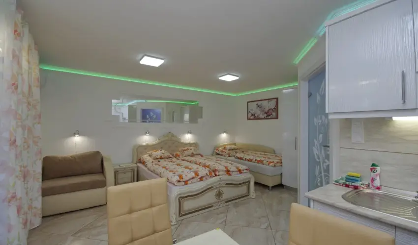 Veronika Apartman De Luxe Gyula - Mjus 1.