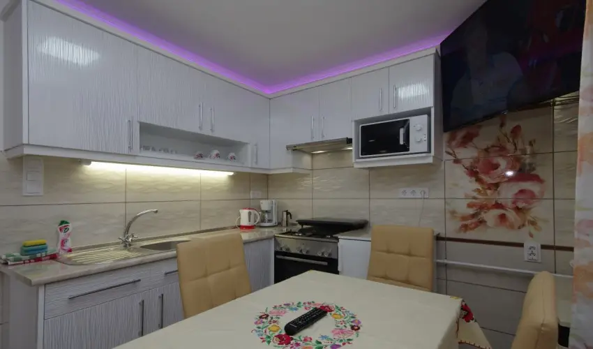 Veronika Apartman De Luxe Gyula - Mjus 1.