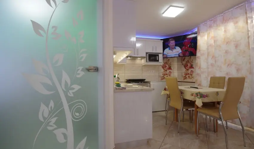 Veronika Apartman De Luxe Gyula - Mjus 1.