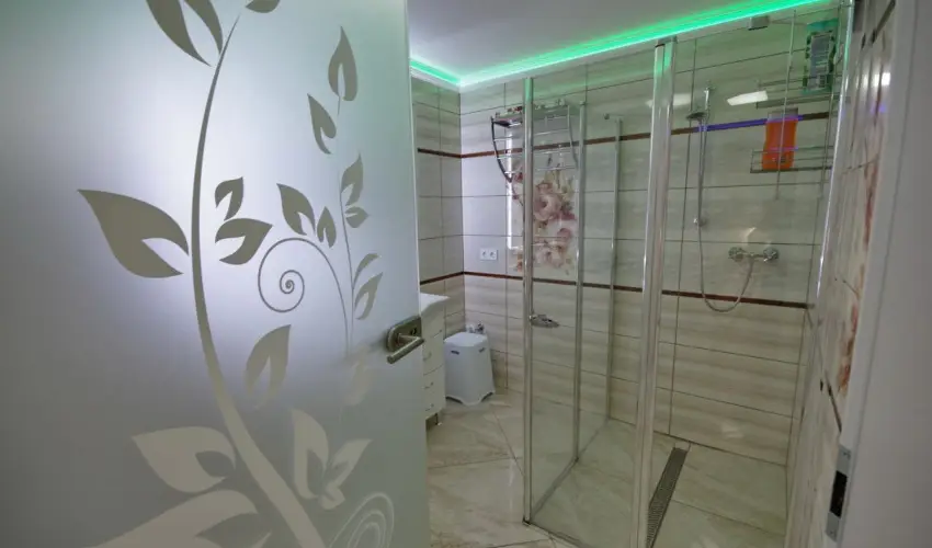 Veronika Apartman De Luxe Gyula - Mjus 1.