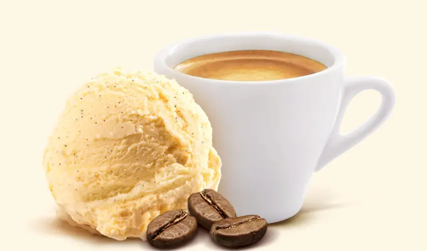 Viktor Bor- s Vendghz Balatonmriafrd - Mjus 1.