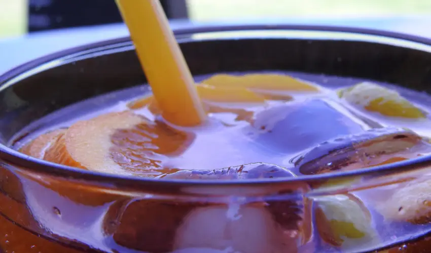 Viktor Bor- s Vendghz Balatonmriafrd - Mjus 1.