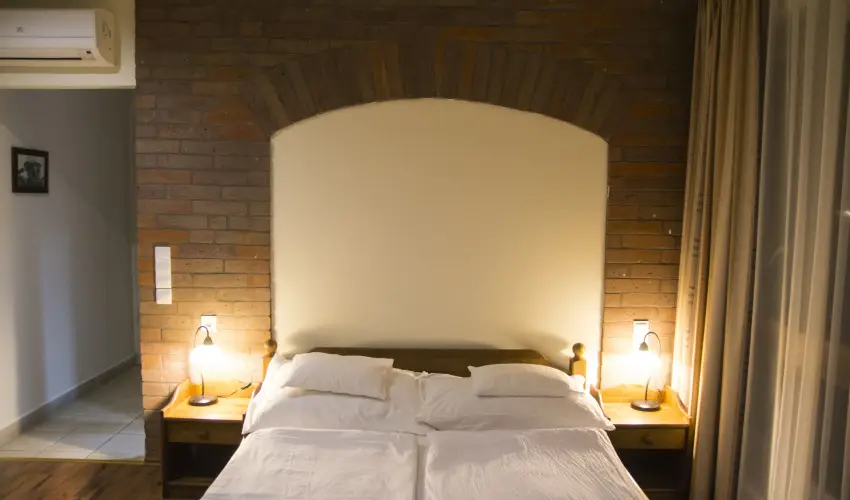 Viktor Bor- s Vendghz Balatonmriafrd - Mjus 1.