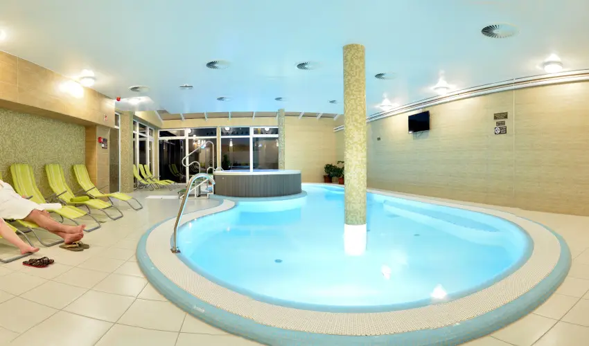 Wellness Hotel Viktria Nagyatd - Mjus 1.