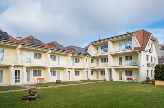 Villa Amphora - M�jus 1. (min. 3 �j)