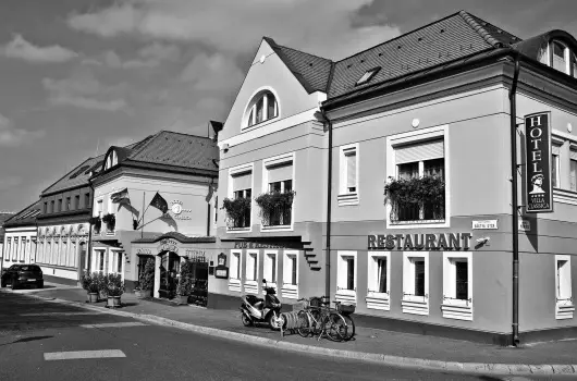 Hotel Villa Classica - M�jus 1. 