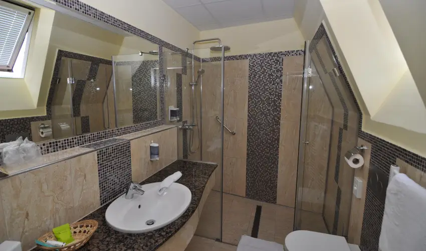 Hotel Villa Classica Ppa - Mjus 1. 