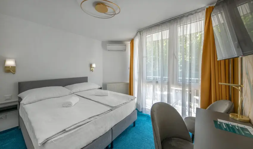 Villa MyLake Zamrdi - Mjus 1.