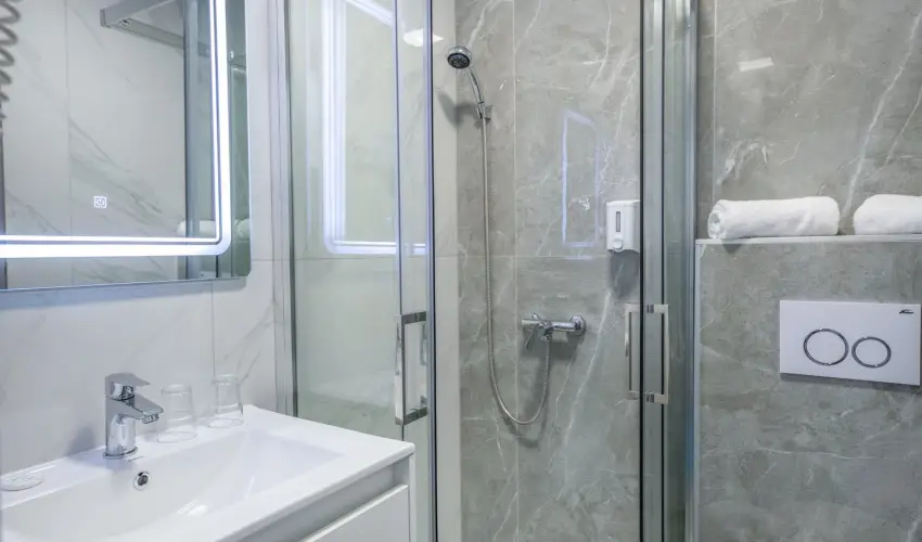 Villa MyLake Zamrdi - Mjus 1.