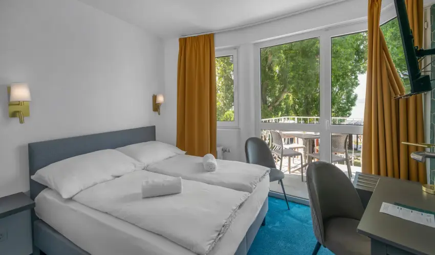 Villa MyLake Zamrdi - Mjus 1.