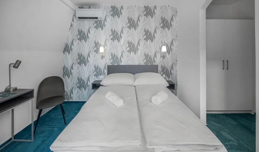 Villa MyLake Zamrdi - Mjus 1.