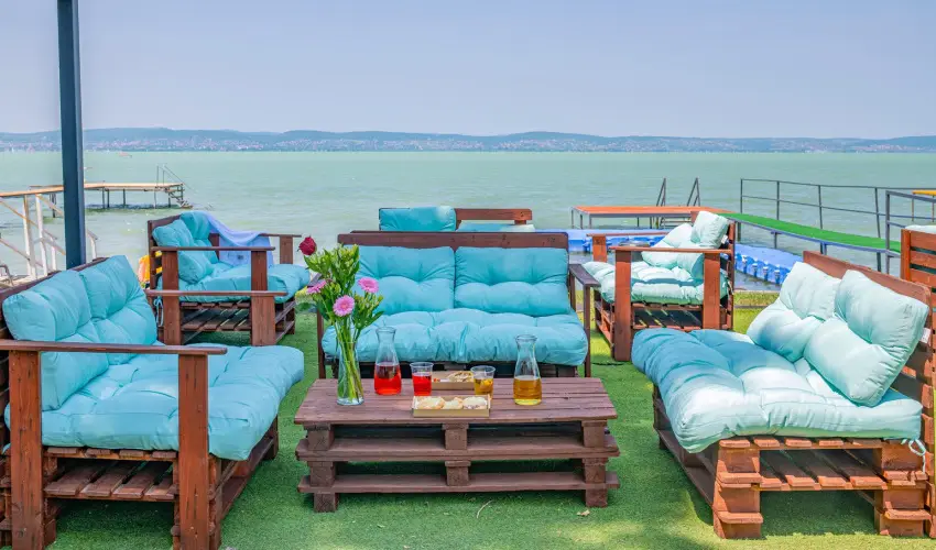 Villa MyLake Zamrdi - Mjus 1.