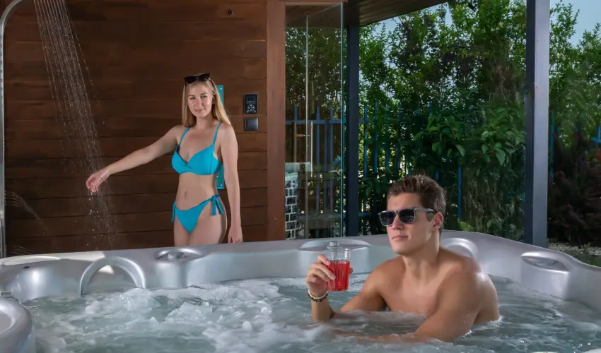 Villa MyLake Zamrdi - Mjus 1.