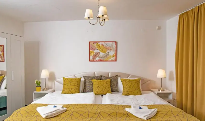 Villa MyLake Zamrdi - Mjus 1.