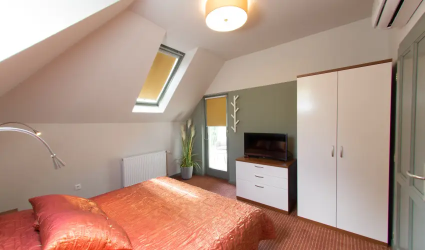 Villa Oliva Boutique Rooms Zamrdi - Mjus 1. (min. 2 j)