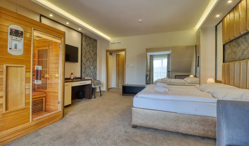 Hotel Villa Park Szilvsvrad - Mjus 1. (min. 2 j)