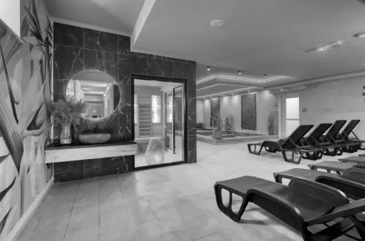 Hotel Villa Park - M�jus 1.
