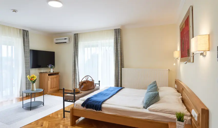 Villa Plattensee Vonyarcvashegy - Mjus 1. (min. 2 j)