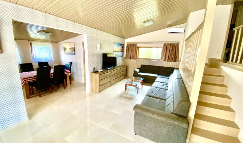 Villa 55 & Pool Sifok - Mjus 1. 