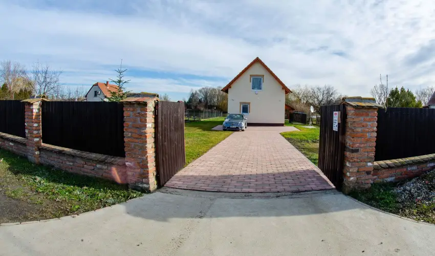 Virg dlhz Szarvas - Mjus 1. (min. 2 j)