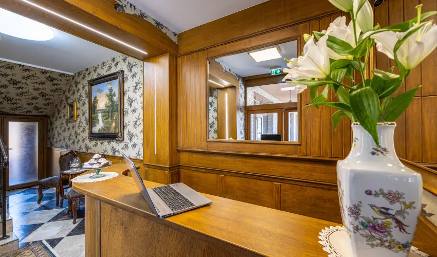 Vrs lom Apartman Panzi Tiszakcske Tiszakcske - Mjus 1.