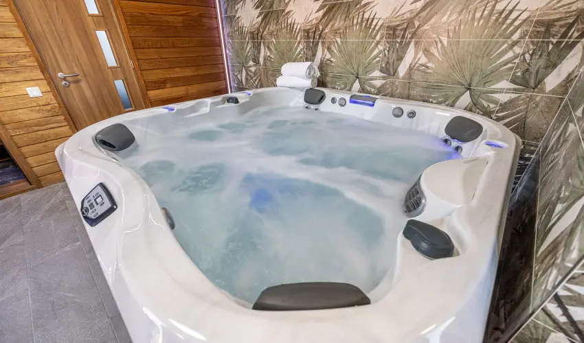 Vrs lom Apartman Panzi Tiszakcske Tiszakcske - Mjus 1.