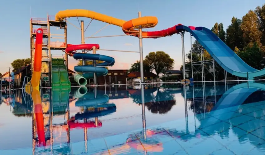 Vrs lom Apartman Panzi Tiszakcske Tiszakcske - Mjus 1.