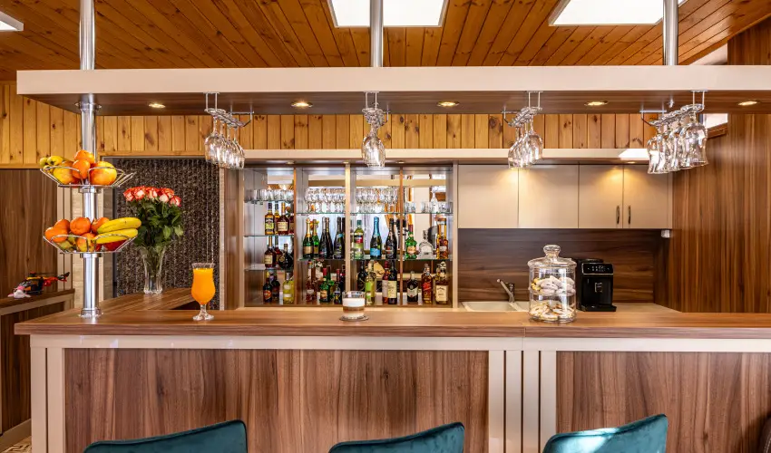 Vrs lom Apartman Panzi Tiszakcske Tiszakcske - Mjus 1.