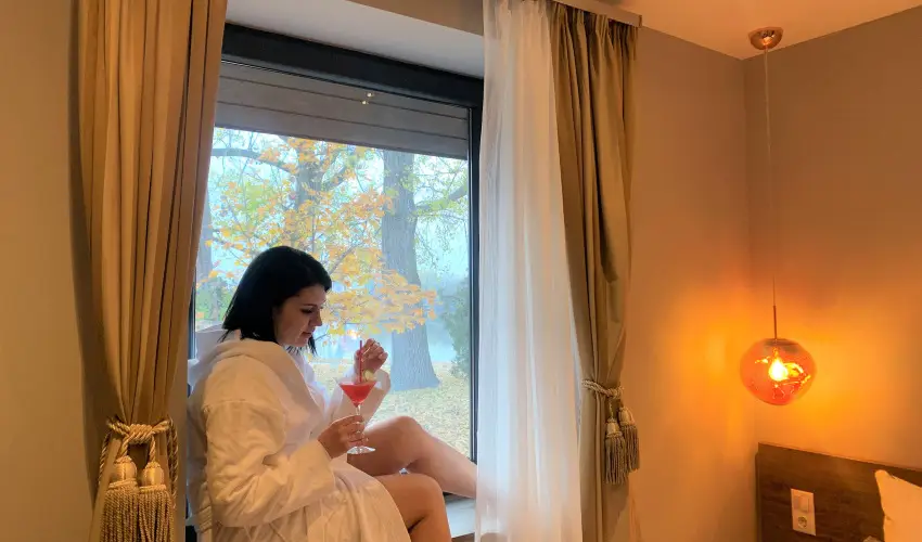 Waterfront Lodge Dunapataj - M�jus 1.