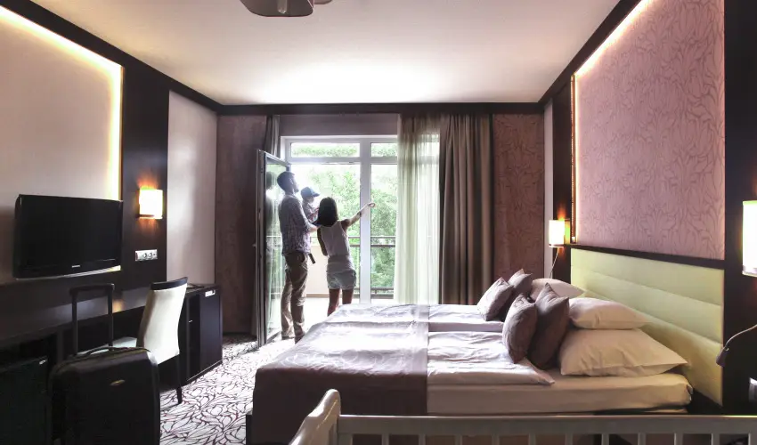 Hotel Wellamarin Zamrdi - Majlis (min. 2 j)