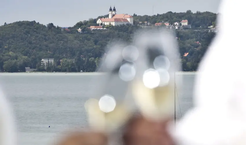 Hotel Wellamarin Zamrdi - Majlis (min. 2 j)