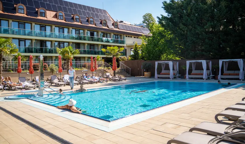 Wellness Hotel Gyula Gyula - Maj�lis (min. 2 �j)