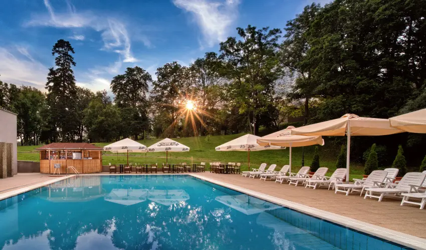 La Contessa Kastlyhotel Szilvsvrad - Mjus 1. (min. 2 j)