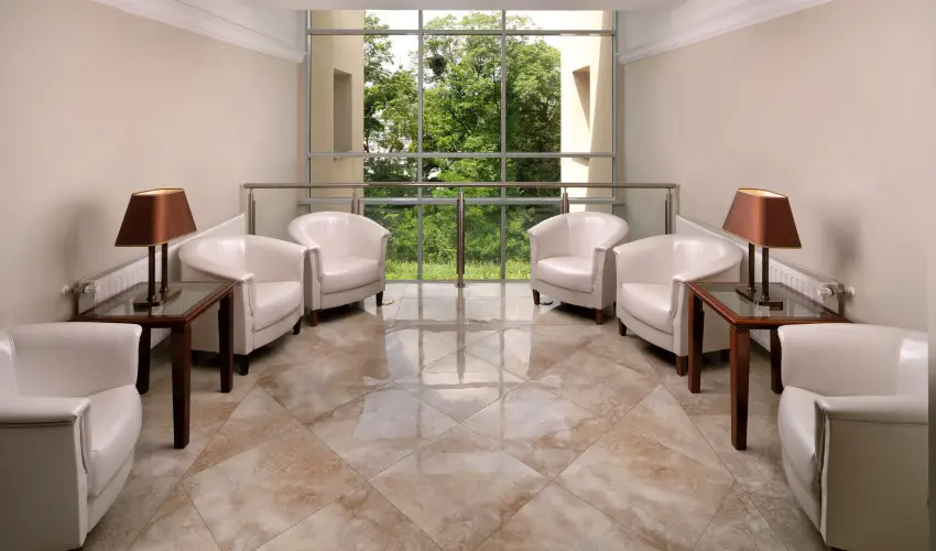 La Contessa Kastlyhotel Szilvsvrad - Mjus 1. (min. 2 j)