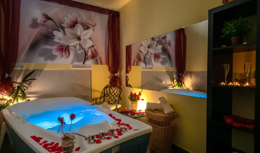 La Contessa Kastlyhotel Szilvsvrad - Mjus 1. (min. 2 j)