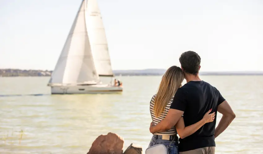 Tihany Yacht Club Tihany - Mjus 1.