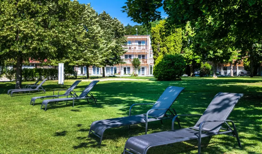 Tihany Yacht Club Tihany - Mjus 1.