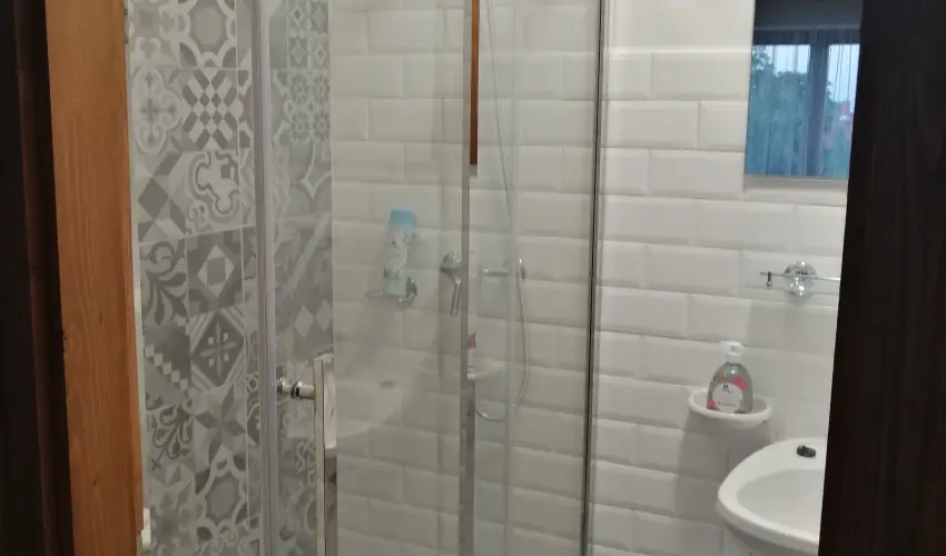 Zempl�ni T�nd�rkert Vend�gh�z F�z�rkoml�s - M�jus 1. (min. 2 �j)