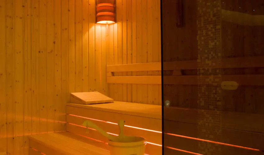 Zenit Hotel Balaton Vonyarcvashegy - Mjus 1. (min. 2 j)