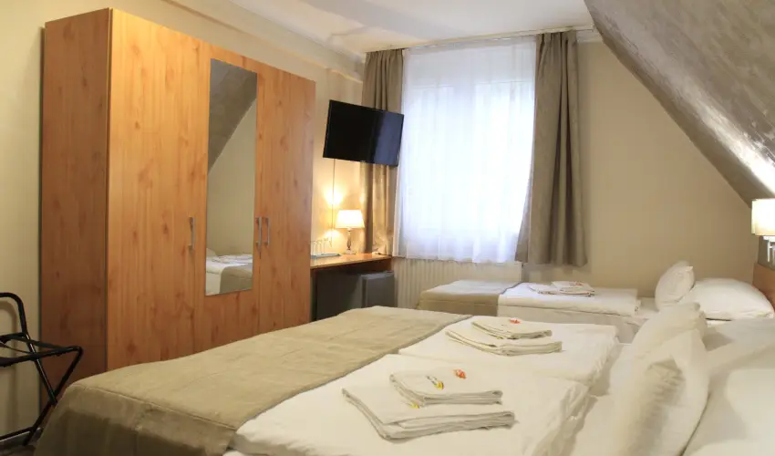 Zenit Panzi Miskolctapolca - Mjus 1. 