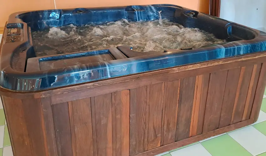 Zldsziget Menedk Rendezvny s Pihenhz Brna - Mjus 1.