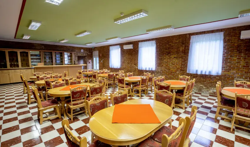 Zldsziget Menedk Rendezvny s Pihenhz Brna - Mjus 1.